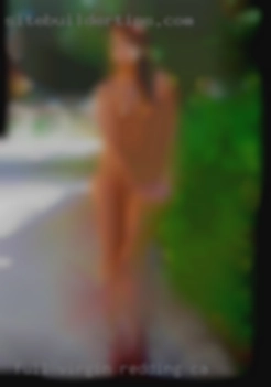 Full virgin in Redding, CA looking to lose those.